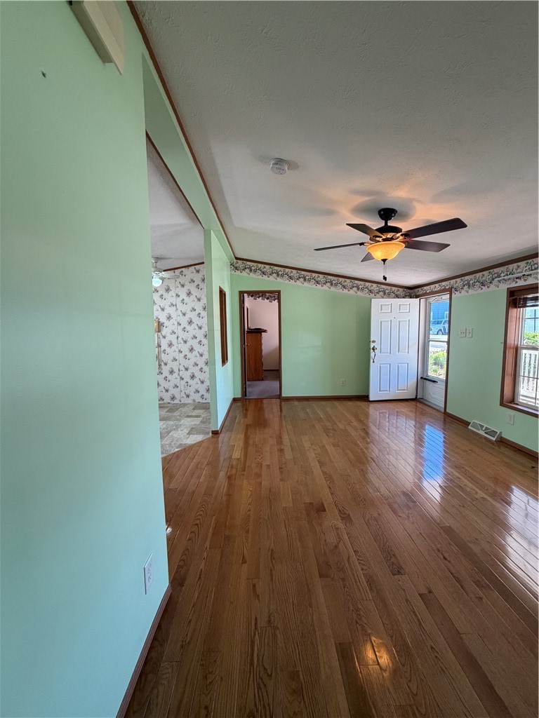27 Woodward Road, Unit 57 Lincoln, RI 02865 - Photo 15 of 46