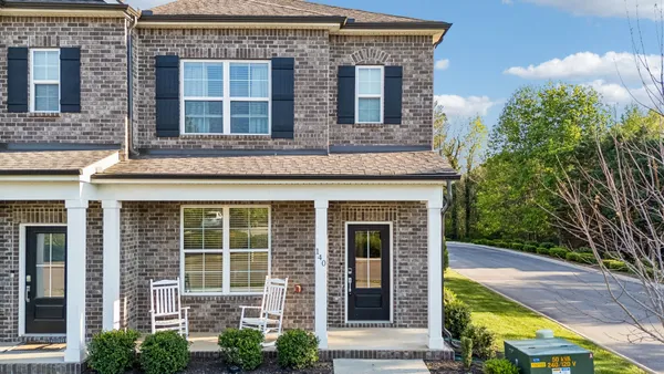 $2,190 | 140 Jackson Alan Drive, Murfreesboro, TN 37130