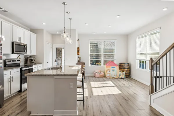 $2,190 | 140 Jackson Alan Drive, Murfreesboro, TN 37130