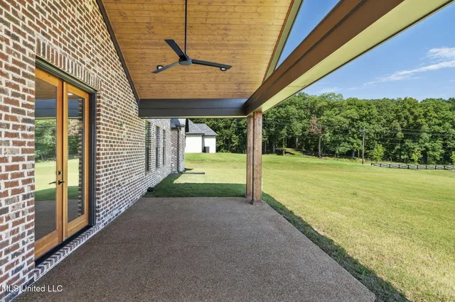 $649,500 | 5042 Camp Crossing, Hernando, MS 38632