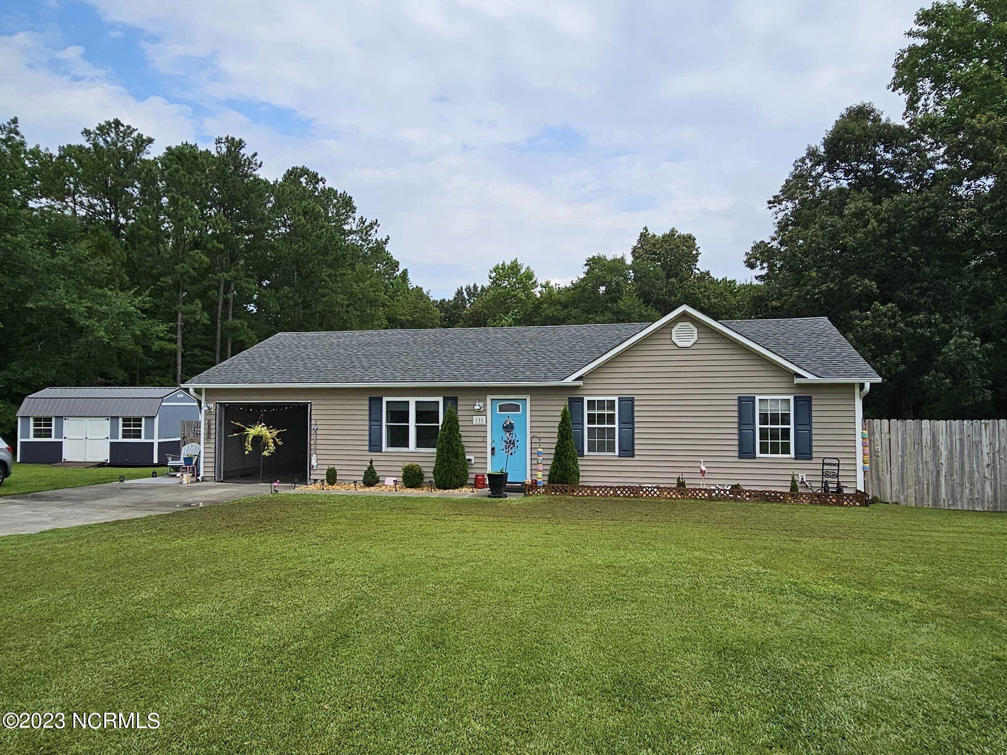 136 Fodder Drive Hubert, NC 28539 - Photo 1 of 28 Front