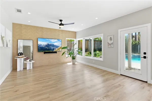 $1,799,000 | 2016 Via Vina, San Clemente, CA 92673