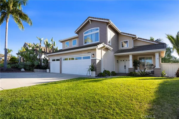 $1,799,000 | 2016 Via Vina, San Clemente, CA 92673