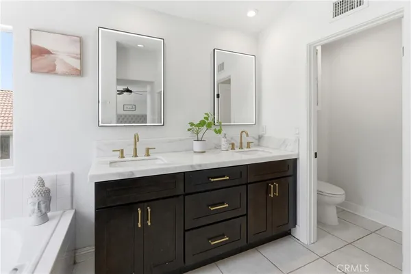 $1,799,000 | 2016 Via Vina, San Clemente, CA 92673
