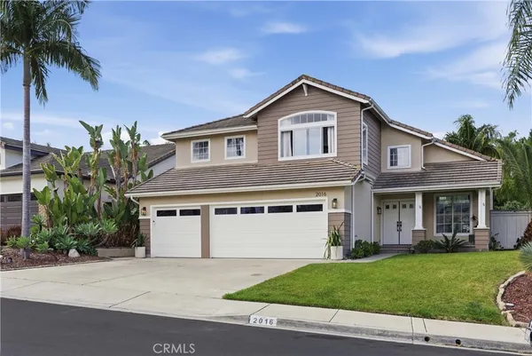 $1,799,000 | 2016 Via Vina, San Clemente, CA 92673