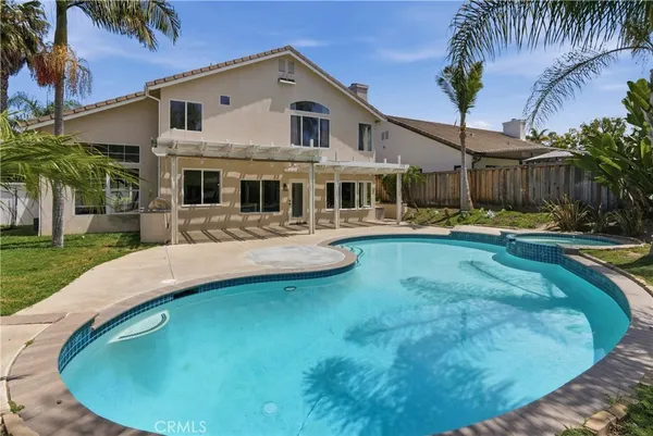 $1,799,000 | 2016 Via Vina, San Clemente, CA 92673