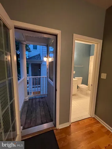 $390,000 | 13953 Hollow Wind Way, Woodbridge, VA 22191