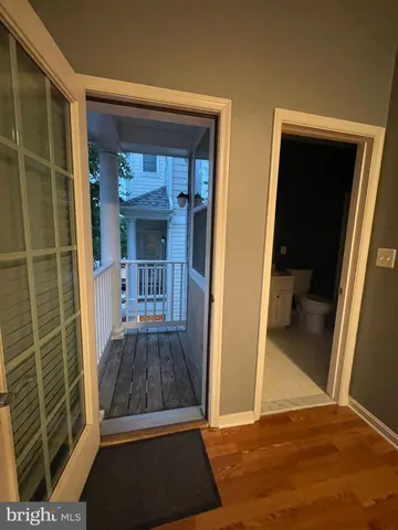 $390,000 | 13953 Hollow Wind Way, Woodbridge, VA 22191