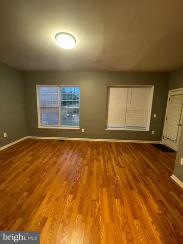 $390,000 | 13953 Hollow Wind Way, Woodbridge, VA 22191