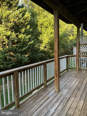 $390,000 | 13953 Hollow Wind Way, Woodbridge, VA 22191