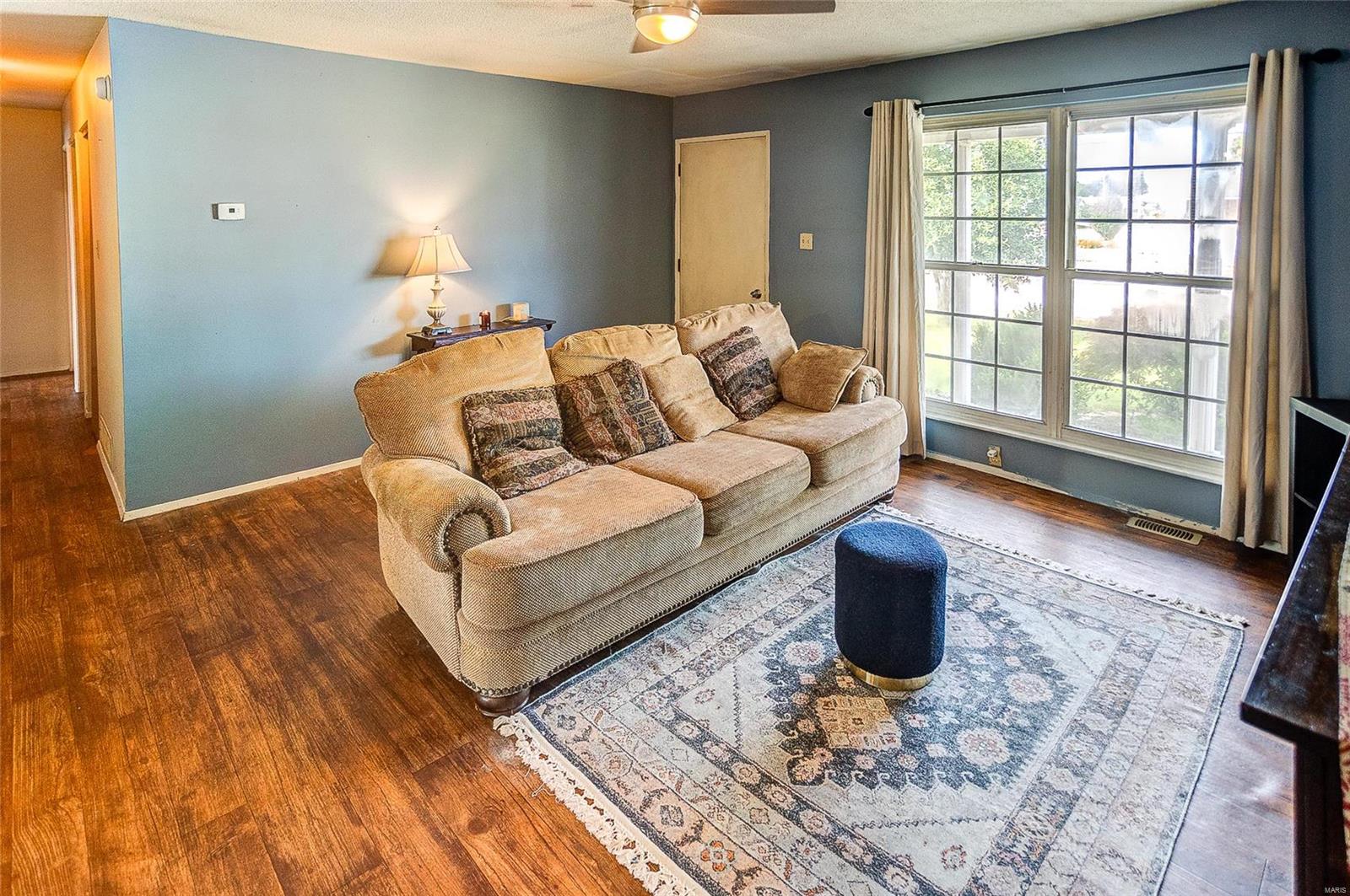 1014 West County Road Jerseyville, IL 62052 - Photo 6 of 23 Gallery Image 6