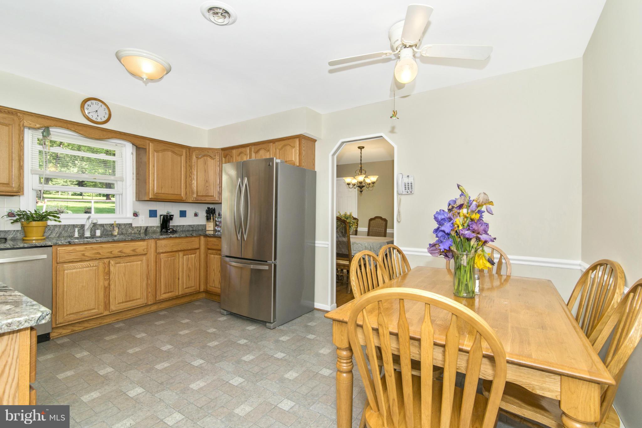 6103 Ravenwood Road Mount Airy, MD 21771 - Photo 9 of 26 Kitchen