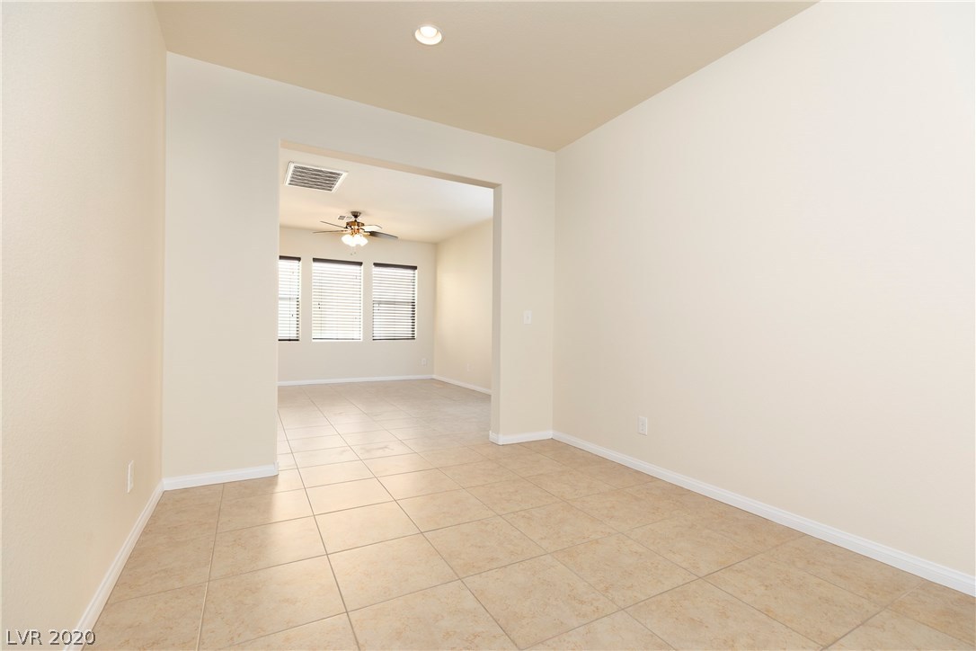 9048 Winchester Ridge Street Las Vegas, NV 89139 - Photo 13 of 36