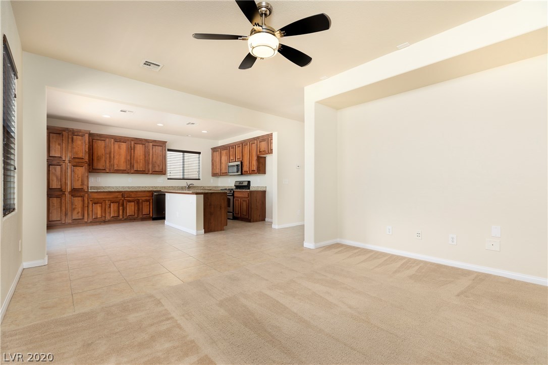 9048 Winchester Ridge Street Las Vegas, NV 89139 - Photo 19 of 36