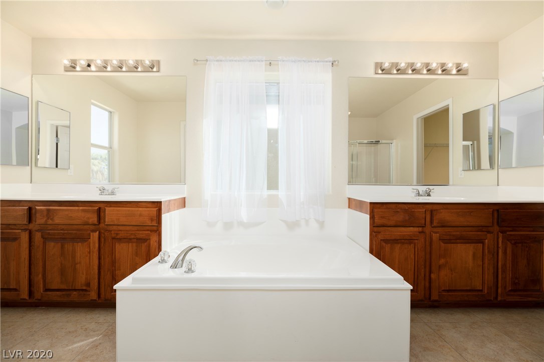 9048 Winchester Ridge Street Las Vegas, NV 89139 - Photo 30 of 36