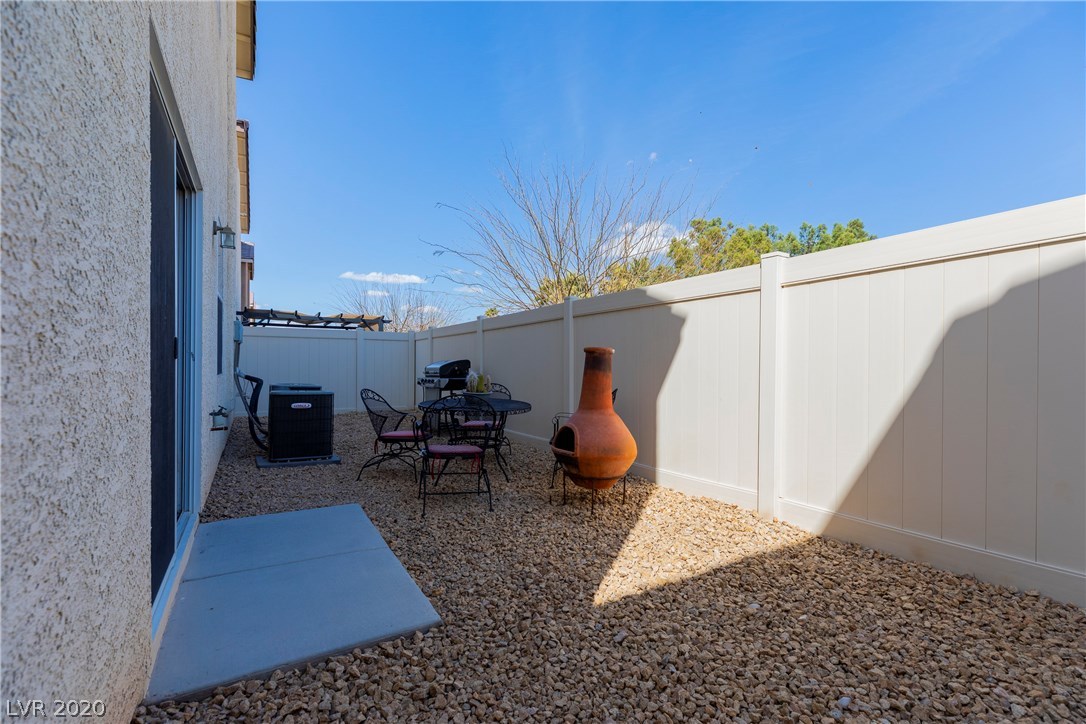 9048 Winchester Ridge Street Las Vegas, NV 89139 - Photo 33 of 36