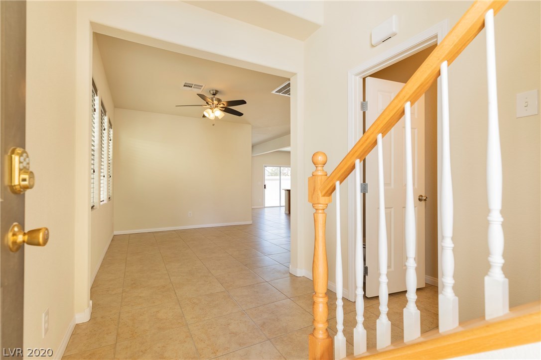 9048 Winchester Ridge Street Las Vegas, NV 89139 - Photo 7 of 36