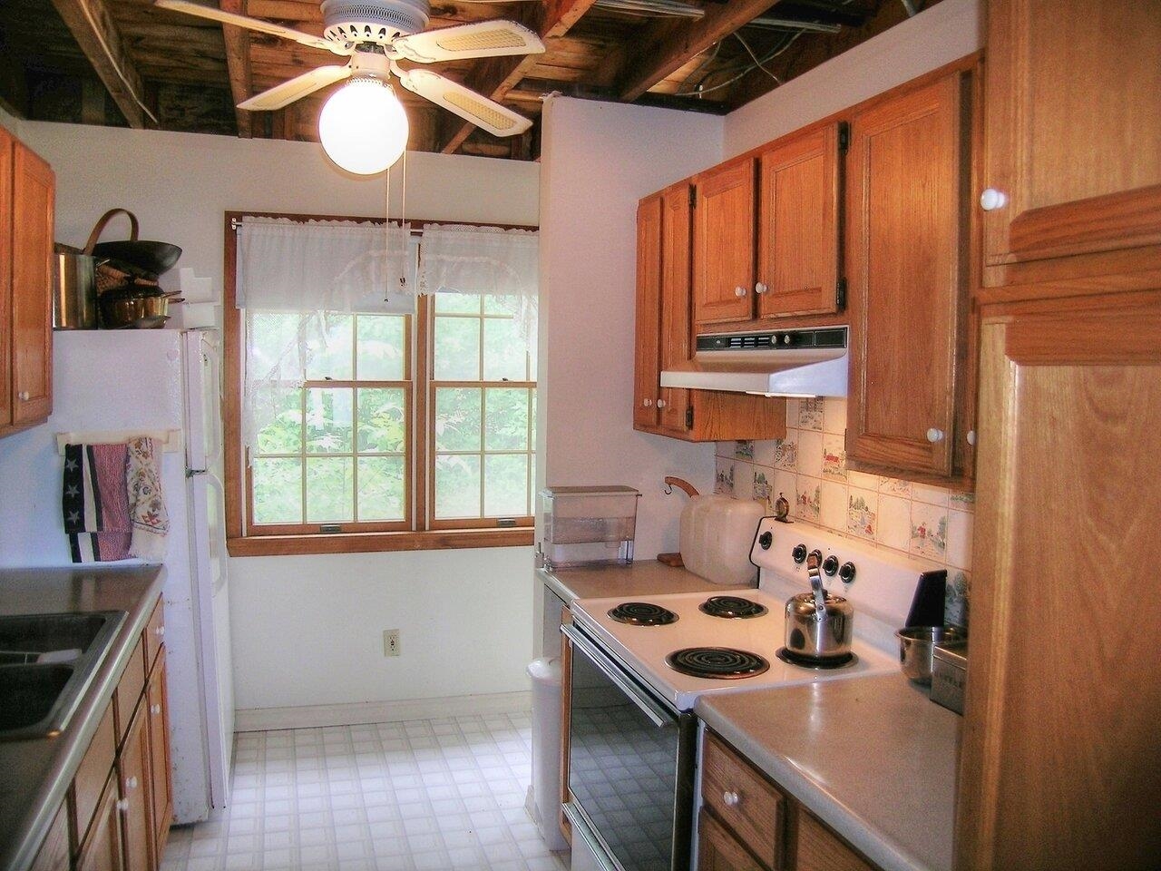 804 Tri Town Road Addison, VT 05491 - Photo 5 of 40