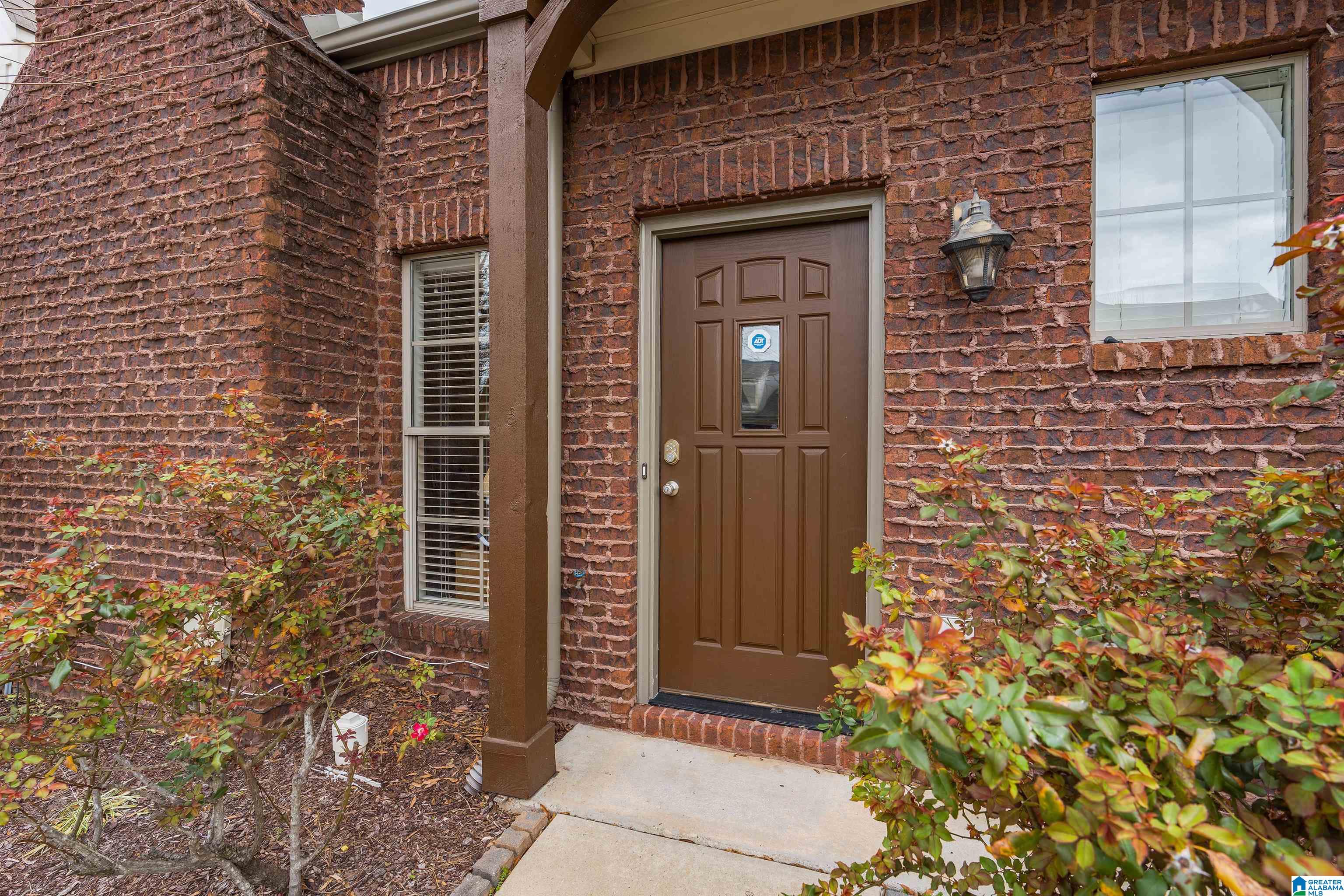 2220 Ridgemont Drive Birmingham, AL 35244 - Photo 4 of 23
