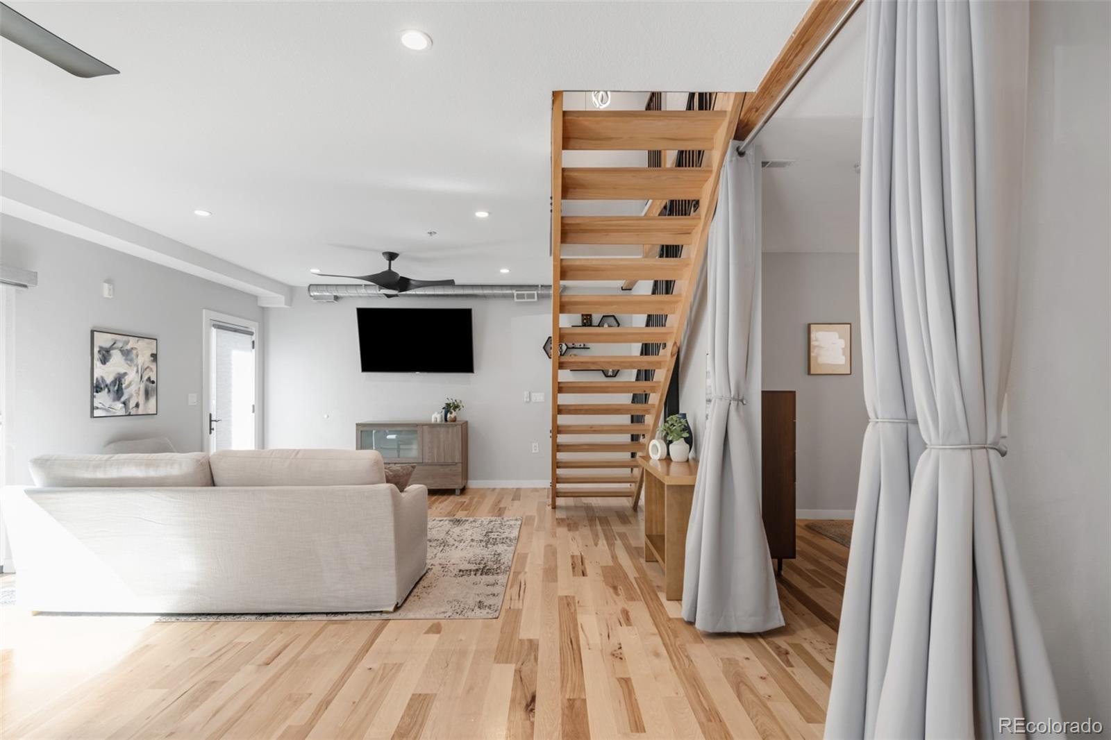 3295 Blake Street, Unit 102 Denver, CO 80205 - Photo 14 of 35