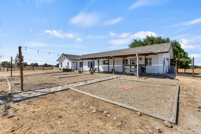 $705,000 | 6048 Amos Lane, Valley Springs, CA 95252