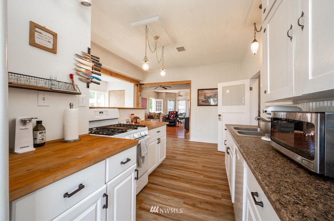 101 Emerson Road Everson, WA 98247 - Photo 11 of 35