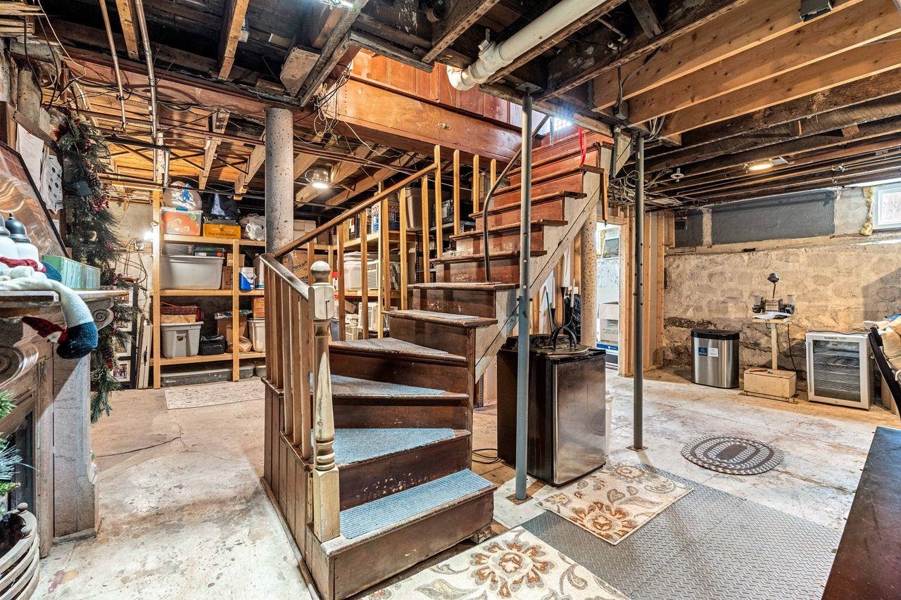 483 Walnut Street Manchester, NH 03104 - Photo 48 of 58