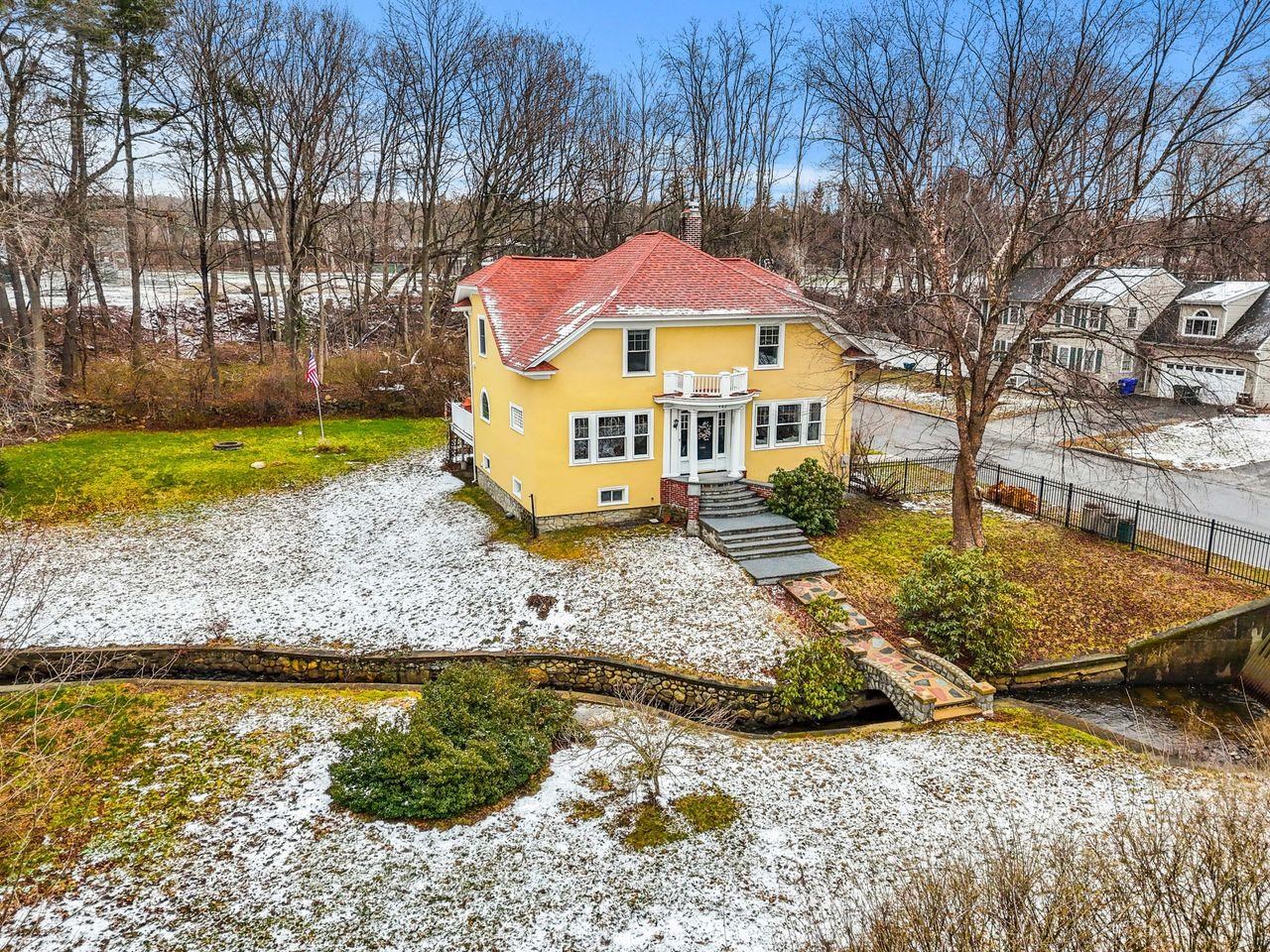 483 Walnut Street Manchester, NH 03104 - Photo 49 of 58