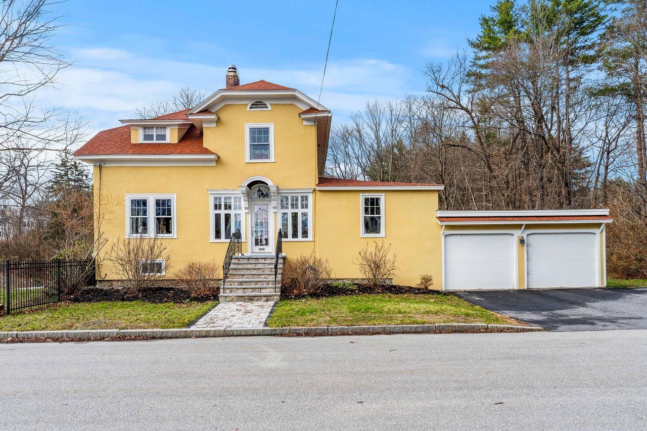 483 Walnut Street Manchester, NH 03104 - Photo 5 of 58