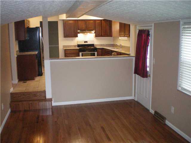 5516 Cedarbush Road Columbus, OH 43229 - Photo 13 of 25 Gallery Image 13