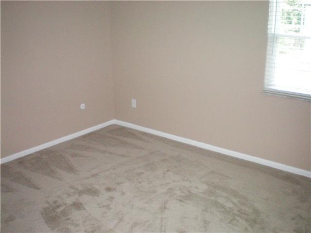 5516 Cedarbush Road Columbus, OH 43229 - Photo 15 of 25 Gallery Image 15