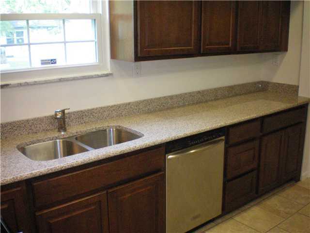 5516 Cedarbush Road Columbus, OH 43229 - Photo 9 of 25 Gallery Image 9
