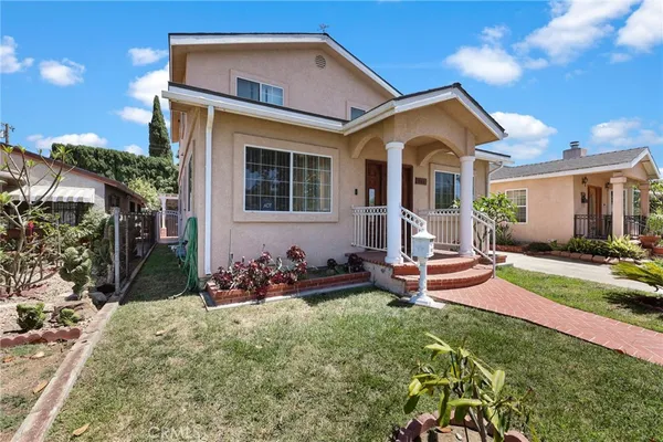 $1,150,000 | 3148 Magnolia Avenue, Long Beach, CA 90806