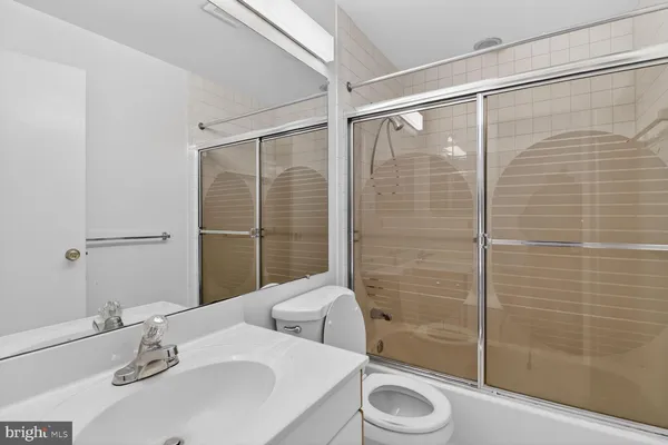 $2,000 | 15 C Friendswood Court, Unit C, Baltimore, MD 21209