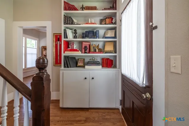 $355,000 | 114 North College Street, Gonzales, TX 78629