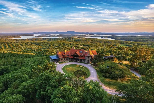 $5,399,000 | 18 Lovejoy Lane, Meredith, NH 03253