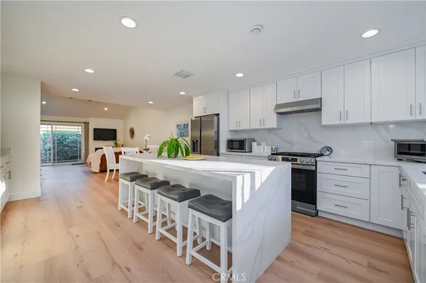 $5,000 | 15 Camphor South, Irvine, CA 92612