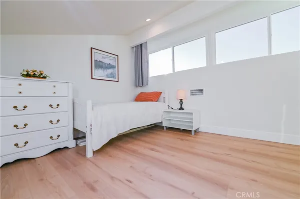 $5,000 | 15 Camphor South, Irvine, CA 92612