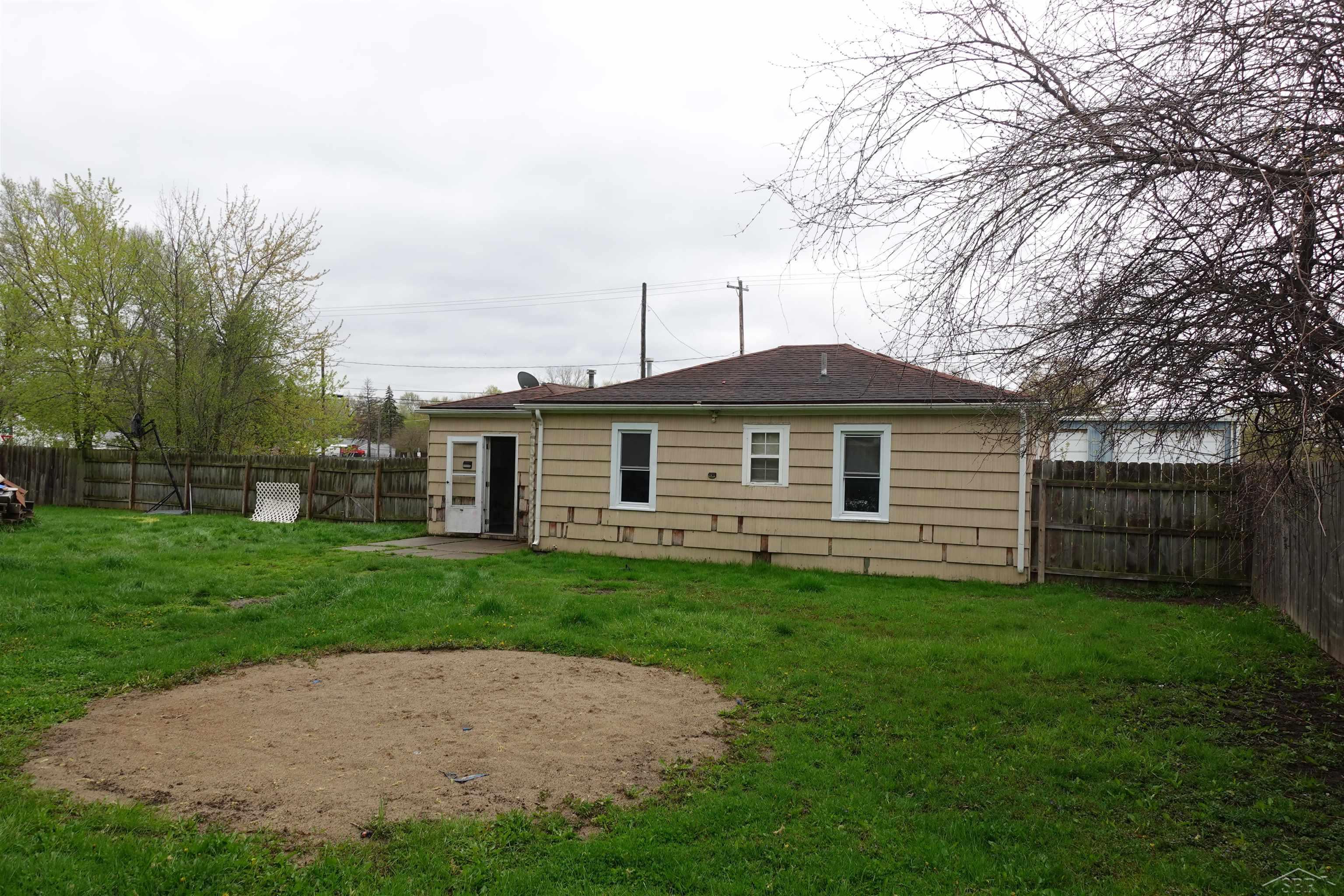 3420 Ridgeway Avenue Flint, MI 48504 - Photo 19 of 20 50107754-18.JPG