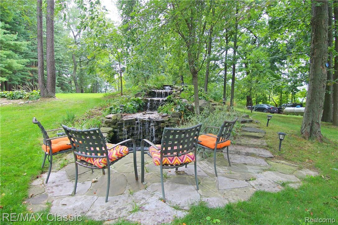 7632 Brophy Road Howell, MI 48855 - Photo 22 of 26 Peaceful setting