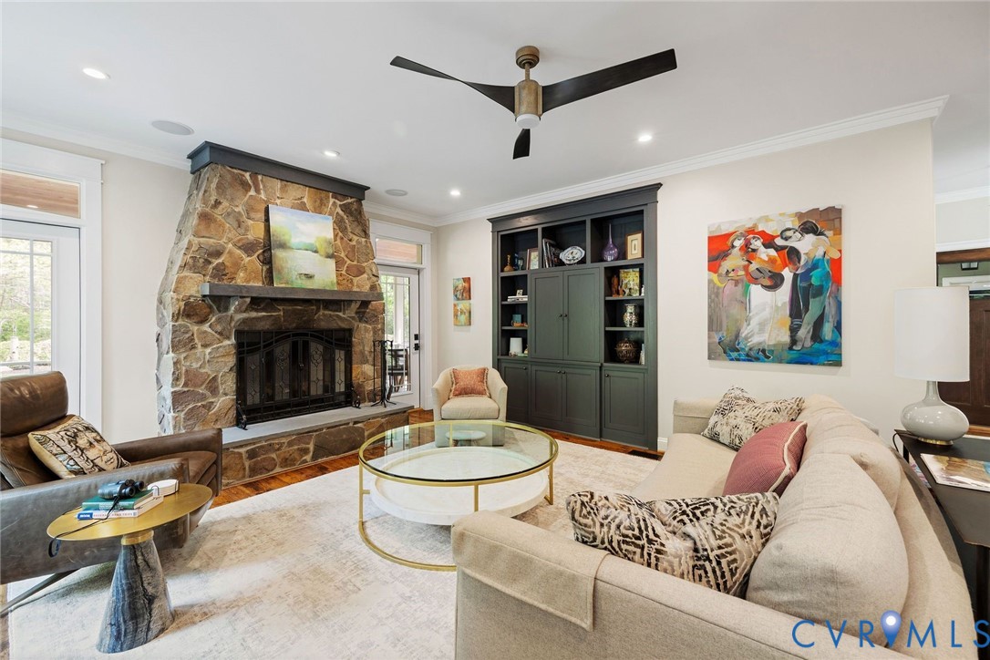 328 South Gaskins Road Henrico, VA 23238 - Photo 15 of 66 Off kitchen, built-ins, access to screened porch