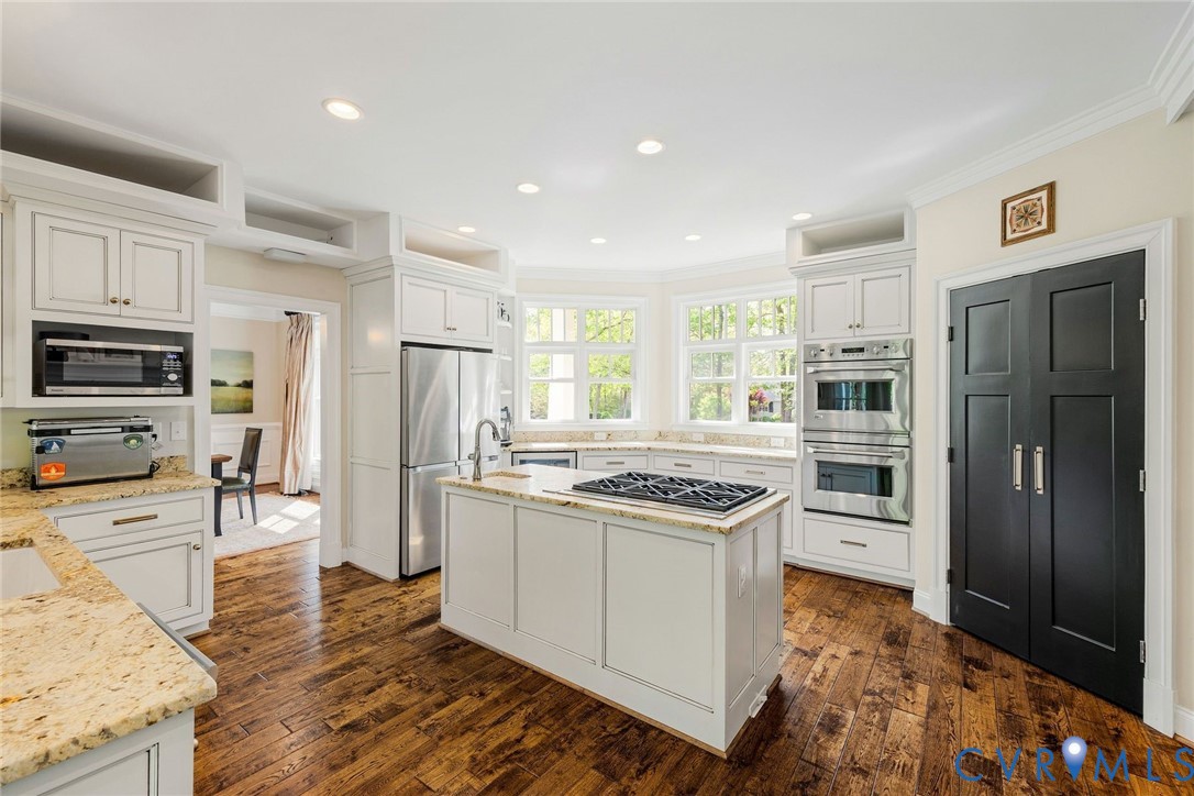 328 South Gaskins Road Henrico, VA 23238 - Photo 7 of 66