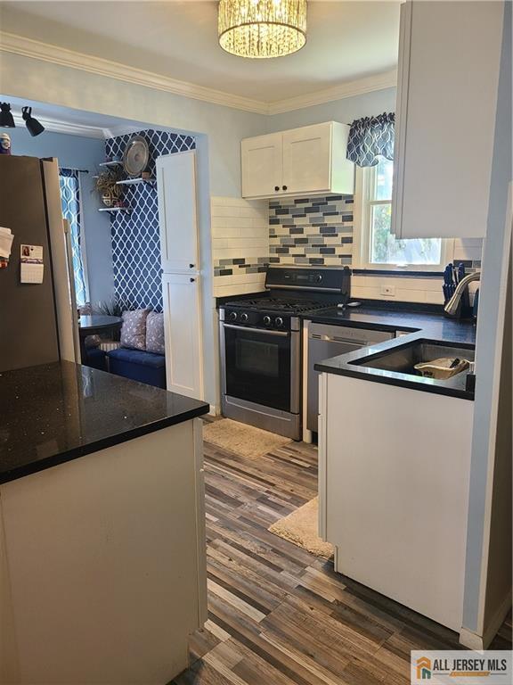 12 6th Street Edison, NJ 08837 - Photo 27 of 43 Gallery Image 27