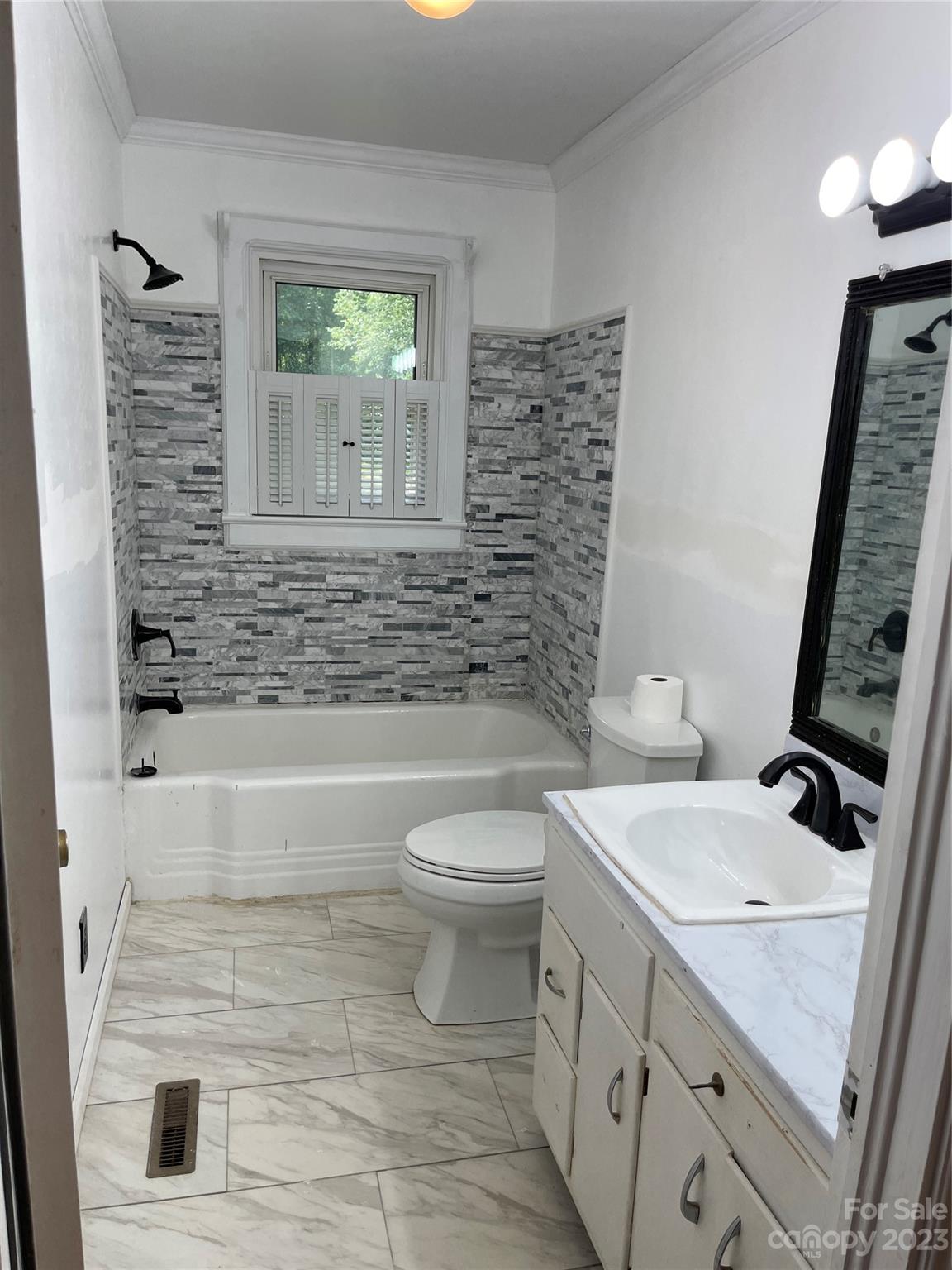 4576 Miller Bridge Road Connelly Springs, NC 28612 - Photo 10 of 16 Gallery Image 10