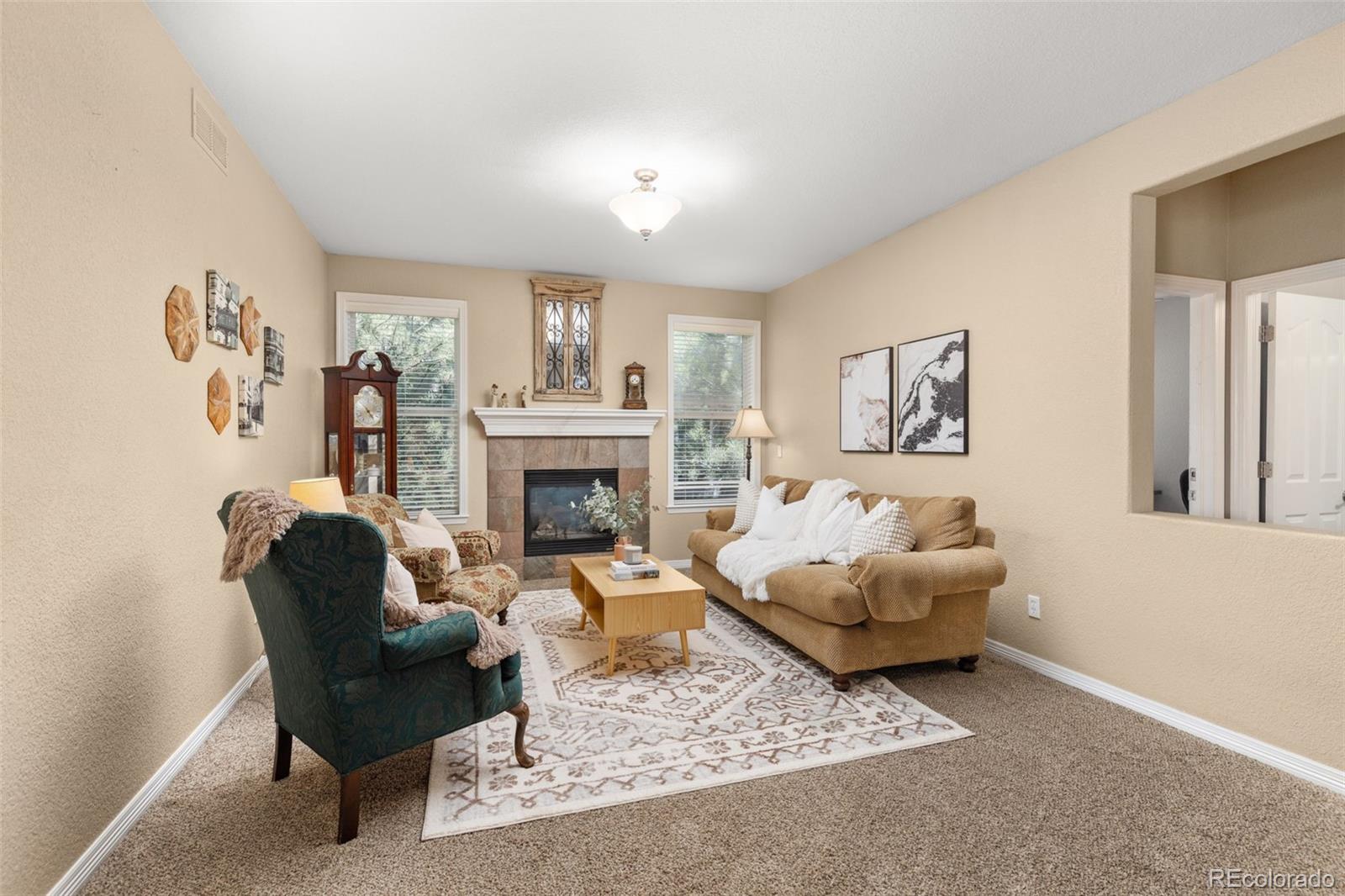 706 Ridgemont Circle Highlands Ranch, CO 80126 - Photo 5 of 47 Gallery Image 5