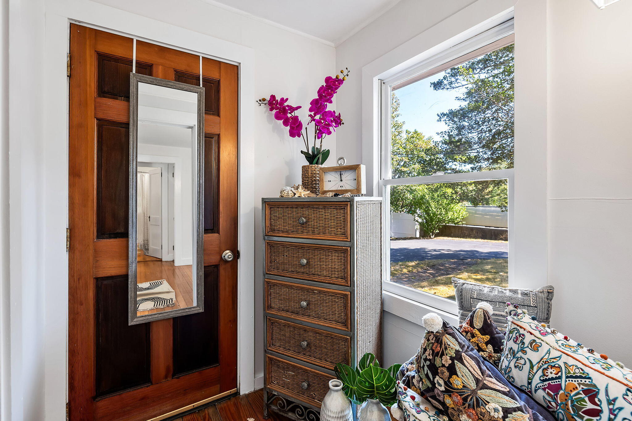 283 Old Stage Road Centerville, MA 02632 - Photo 4 of 23 12-web-or-mls-283 Old Stage Final-10