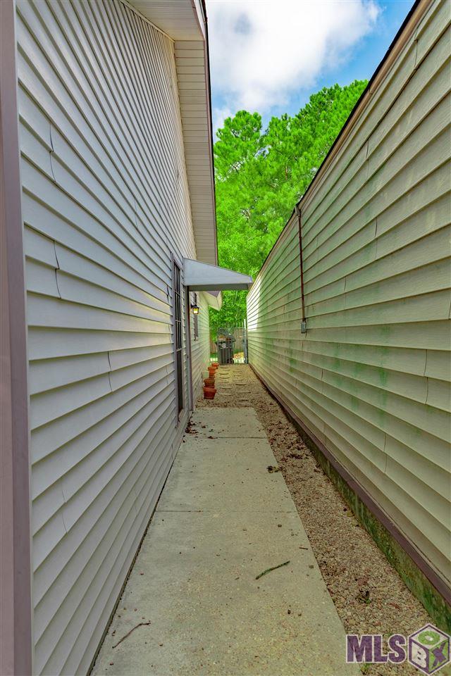 1627 Stonegate Court Baton Rouge, LA 70815 - Photo 13 of 16