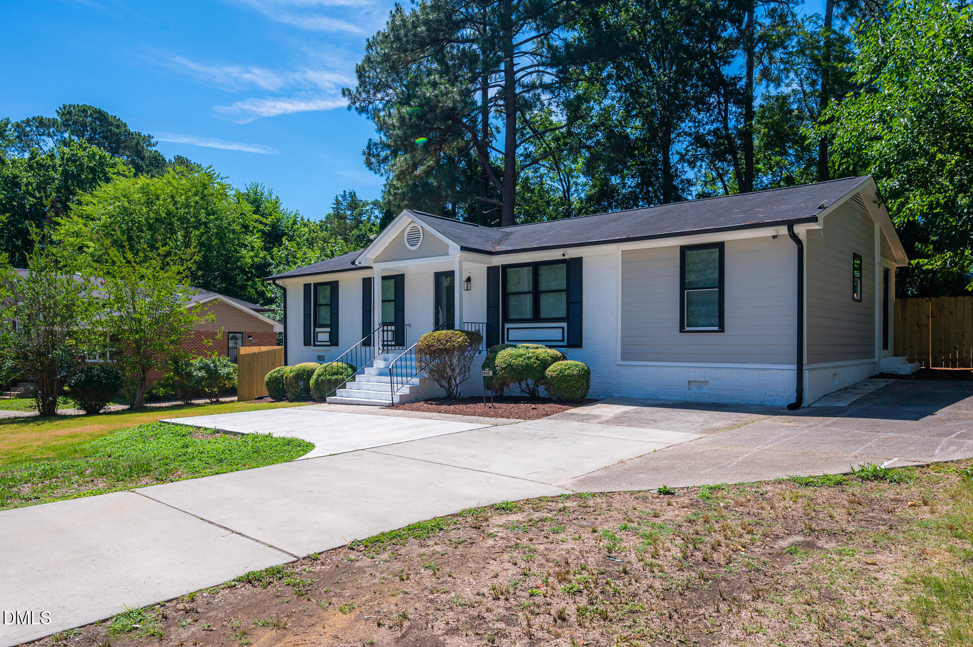 2808 New Hope Church Road Raleigh, NC 27604 - Photo 2 of 32