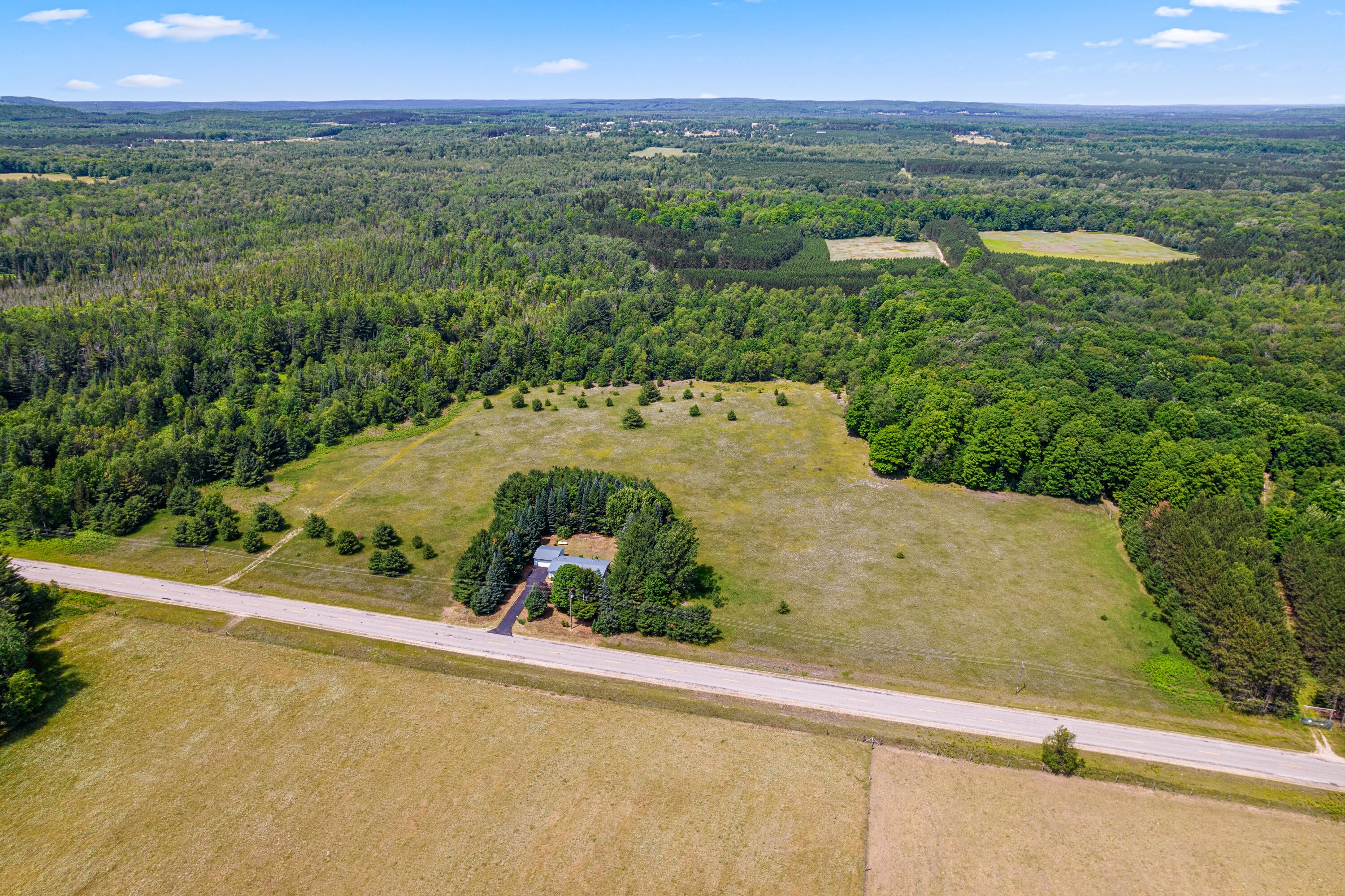 1140 Whitmarsh Road Vanderbilt, MI 49795 - Photo 25 of 29 Gallery Image 25
