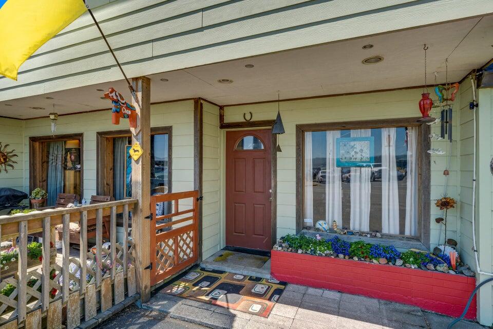 2045 Netarts Bay Road Tillamook, OR 97141 - Photo 6 of 41 Unit 1